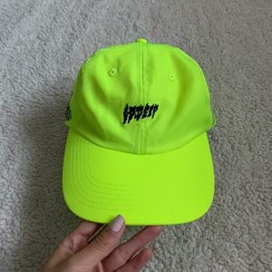 10 Deep Neon Hat
